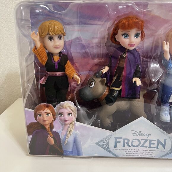 Disney Frozen II Petite Adventure 6" Dolls Gift Set Anna Elsa Olaf Kristoff NEW - Picture 2 of 16